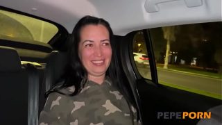 A girl with wide hips and small natural tits. Maria Mia and Tuli Diaz film porn on PepePorn