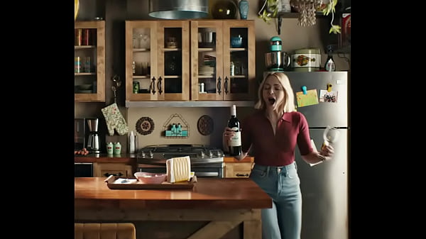 Anna Sophia Robb Ass