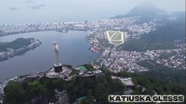 Brazilian milf is very sexy in a hot masturbation in a motel in Rio de Janeiro