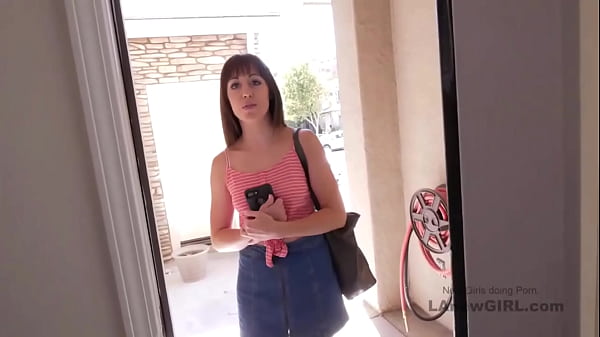 Cute aspiring model gets fucked at a modeling audition