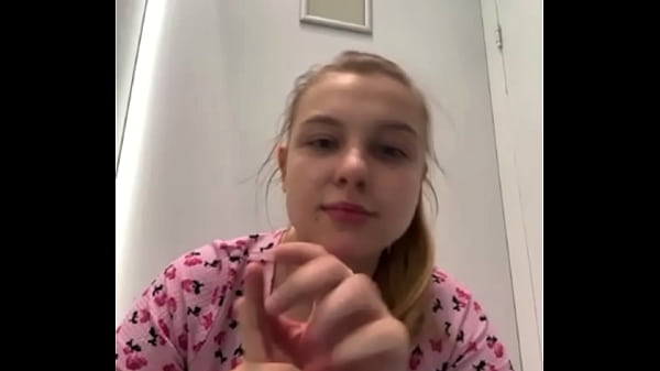 Fingering in the public close up