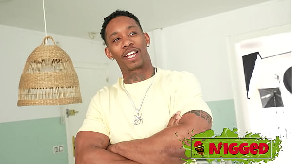 Hiba Hakimi has a craving for chocolate. May that ASS not starve!