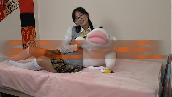 Horny Japanese student can’t stop masturbating