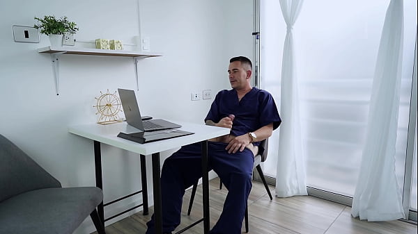 Latina slut gets fucked during a medical checkup – JEAN PAUL