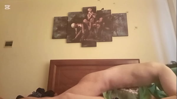 Madura cristiana quiere que la embaraze, en lugar de ir a la iglesia nos escapamos a un hotel a coger, se esta volviendo adicta a mi