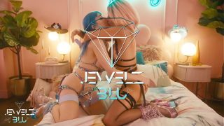 NEW – The ultimate girl/girl experience with Adria Rae