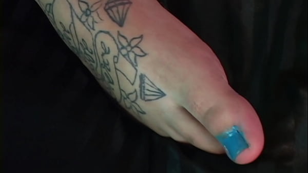 Oh My God – She Can’t Stop Cuming