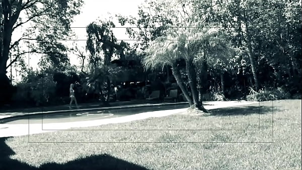 Outdoors In The Sun We Find Aubrey Adams Rubbing Herself And Fucking Too SQF