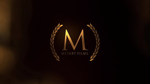 Playful Bath 2 with Flamy Nika