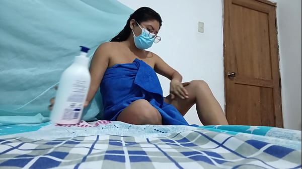 POV: Latina woman gapes her ass doggy style – real homemade porn