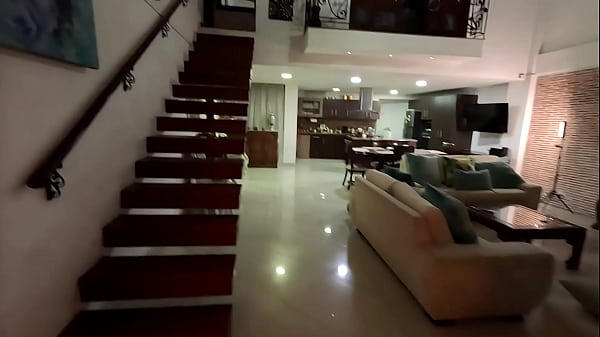 Te gusta pajearte con un buen Culazo! POV privado a Carla Morelli CULO GIGANTE NATURAL!!