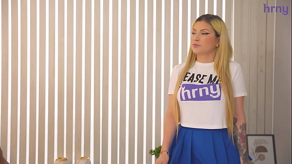 Big Tits MILF Gets Her Pussy Fingered And Fucked By Male Massage Therapist