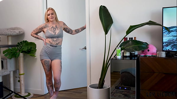 Bratty goth step sis demanded a full body massage GOT HER PINK PUSSY DESTROYED – Sammystoner4