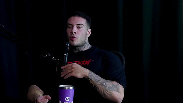 É o comedor das casadas, não é monogâmico, LGBT é o melhor meio para homens, não fez o fetiche de cagar, e quando pega uma novinha no sexo… – Rafinha do CREF (WATCH ON: SHEER/RED)