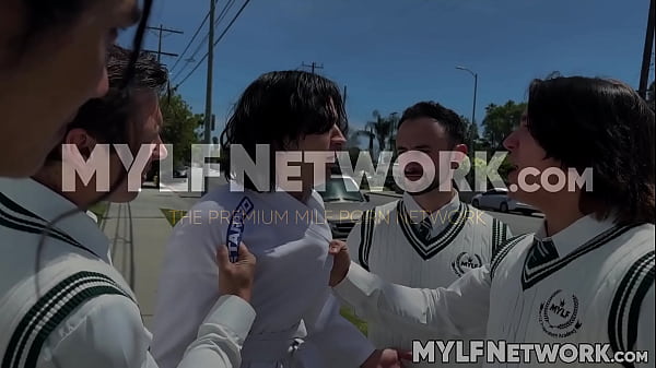 Elias is growing more powerful, but he still can’t ward off his bullies. Dee sees how hard he is working, and she canâ€™t give up on him.