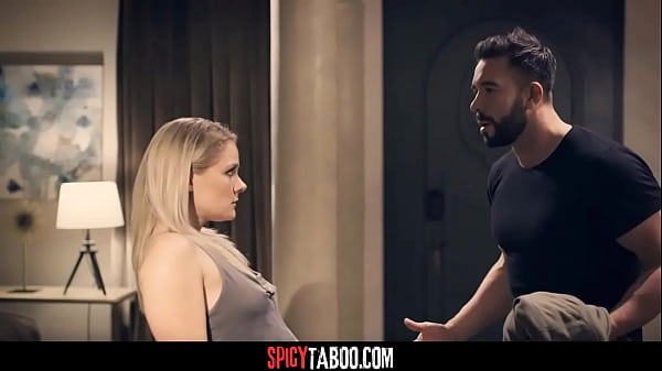 Homeless teen takes cheating husband’s cock in her pussy