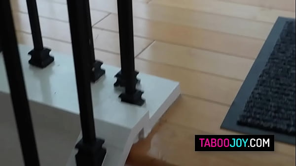 Hot stepaunt Kenzie Love fucks with her stepnephew in a hot tub outside