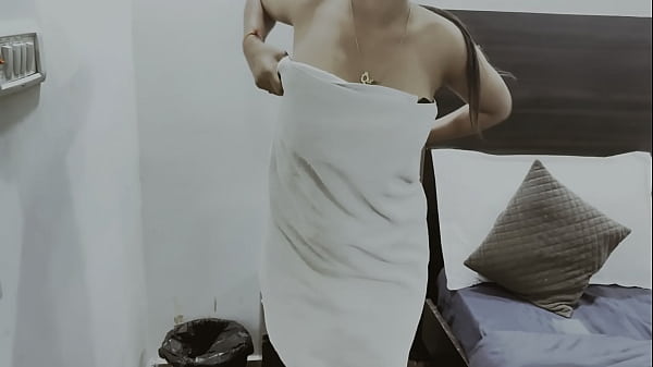 Indian solo girl striping and playing with her pussy & boobs