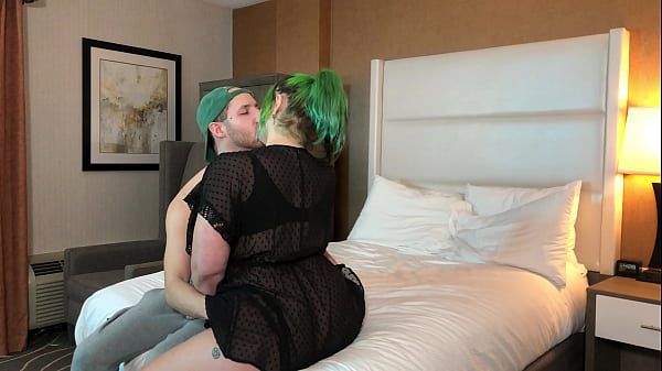 Making Out with VERY SEXY Goth