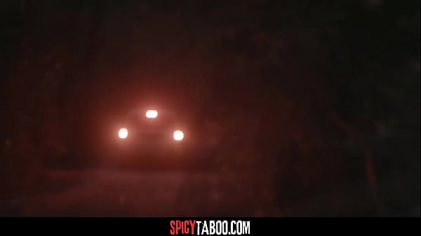 Married couple have foursome with aliens