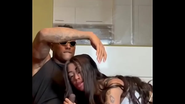 ME ACABO NA ROLA DO NEGÃO TODA VEZ QUE ELE ME VISITA