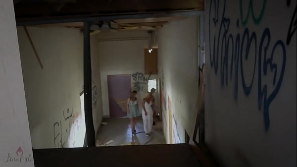 NYMPHOMAN ALARM IM LOST PLACE?! DREI SCHLAMPEN DRECKIG VON ZWEI SCHWÄNZEN AUFGERISSEN!!!