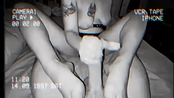 Prettyfeetelite – Barefoot Goddess Twinkletoes – Fan Meet Handjob