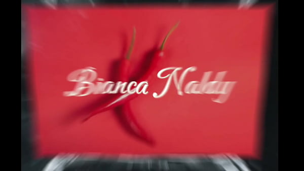 Pulando festinha Junina do vizinho.