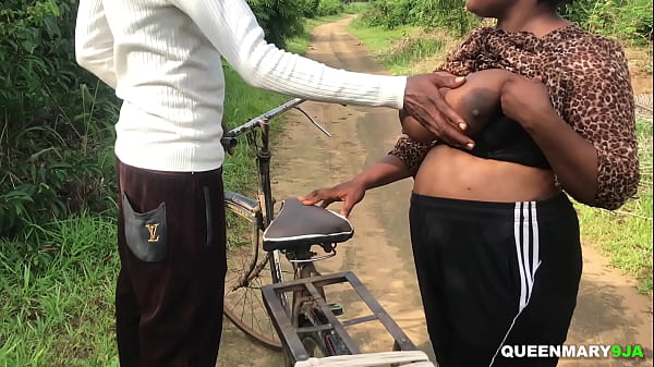 She didn’t mind fucking him on the roadside