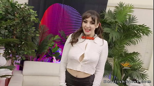 Tattooed babe has deep throat and anal sex