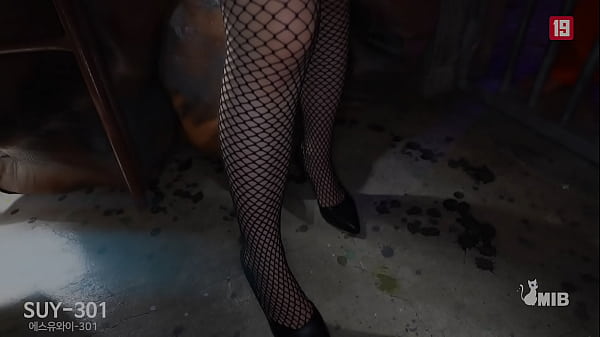 Two Naughty Guards Seduce Big Dick Prisoner