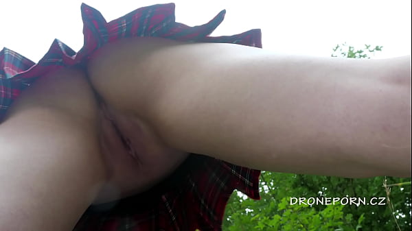 Under the skirt porn