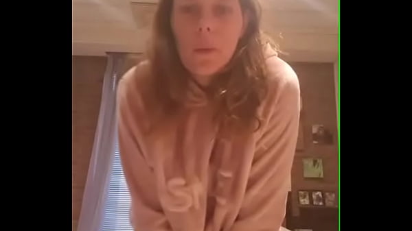 Watch This Dutch Hottie’s Filthy Striptease End in a Dripping, Explosive Climax