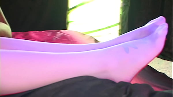 White Bondage – Blonde Babe Gets Her Feet Tied And Fucked