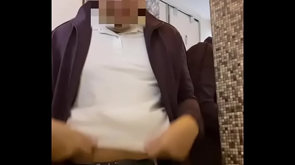 airplane jerk off quickie