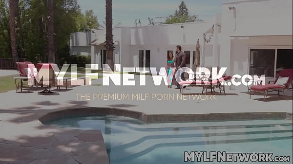 Cassie visits her neighbor, Giovanni, to introduce herself. He invites her in, and after a little talk, she tells him that her husband is away.