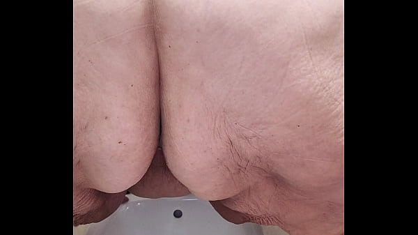 CoolMarina. Madura puta meona