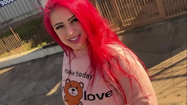 CORNO OTÁRIO 2 – Fingi que ajudei… mas só queria foder a esposa do trouxa (Hotwife | Cuckold)