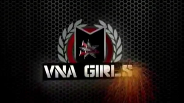 Creamy Pussy Blondes Julia Ann & Siri Eat Each Other’s Cunts!