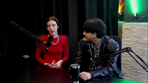 Curtia se exibir bem novinha, a pandemia lançou mulheres no pornô, contou pra mãe, e quando vendeu seu primeiro nude… – Yastrixx & Dixon (WATCH ON: SHEER/RED)