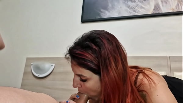 Duas bocas se engasgando no meu pau