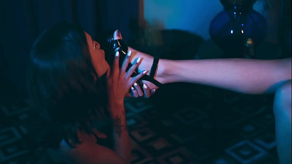 Every Toe Is A World For You To Explore With Your Tongue