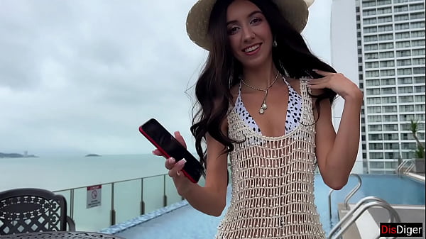 Gorgeous Spanish Blanca Wants To Try Russian White Cock On Vacation