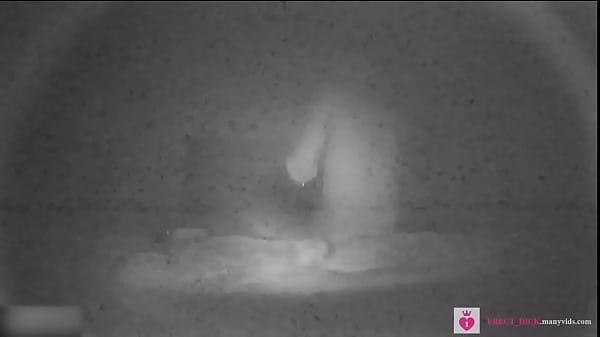 Hidden camera! Real sex in the dark – Vik Freedom