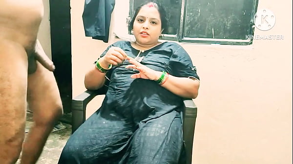 Indian Mom fuking neighbour boy’s with bedroom