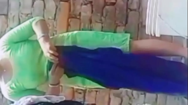 Mallu Actress Ne Apne Sautele Pita Ko Dikhaya Choot