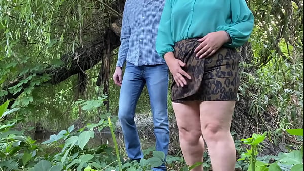 Mature mother in law plunges her fingers into her sweet hole and makes me cum