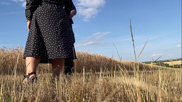 Mature step Mother-in-Law in Sexy Dress Makes Son-in-Law Cum While His Wife Doesn’t See