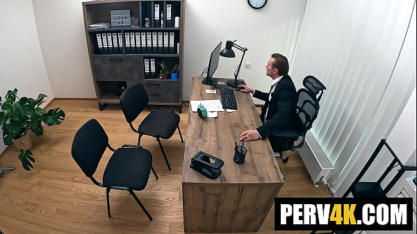 Passionate Mouse Turns Slut: Toys and a Loan Manager’s Big Cock Fill Her Pussy with Creampie!