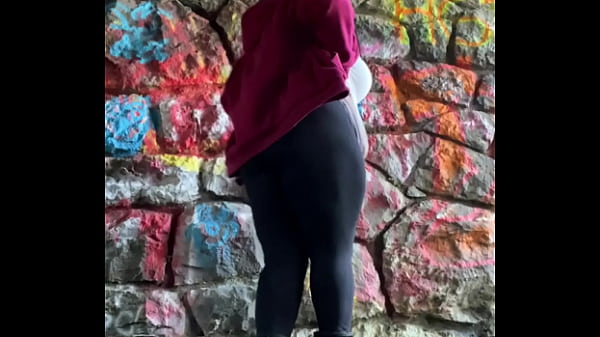 Sexy BBW Remi getting creampied in a tunnel